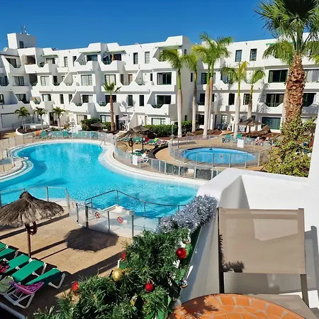 Lovely Apartment Mira With Pool Puerto del Carmen  Exterior photo